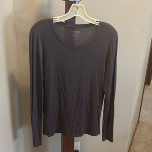 Apt. 9 Women's Charcoal Long Sleeve Tee